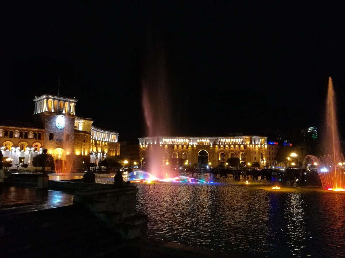 Apartment #1 In The City Center Yerevan Exterior foto